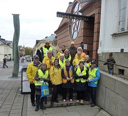 http://www.lions-club-upsala-disa.se/images/verksamhet/lionsdagen2019.jpg